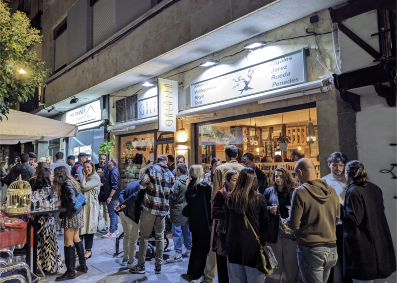 Bar con terraza junto a la Plaza Mayor Salamanca (Jubilación)