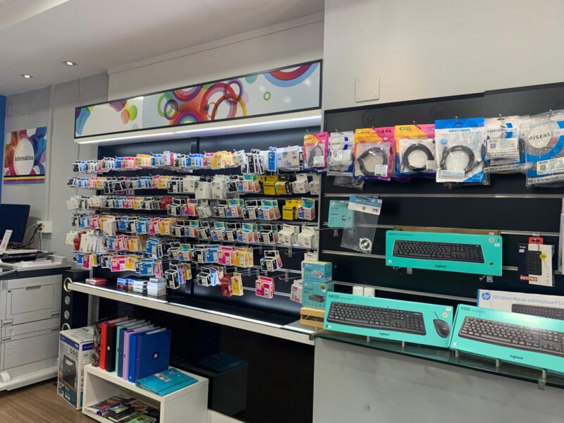 Traspaso de tienda de consumibles de impresora, informática y papelería