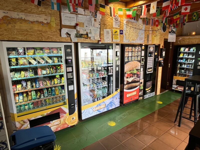 Se vende negocio local de maquinas de vending
