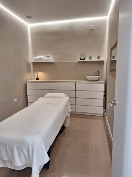 Se traspasa centro de estética equipado en Córdoba