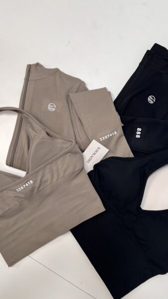 Marca de ropa deportiva femenina + stock + redes sociales | Didywave